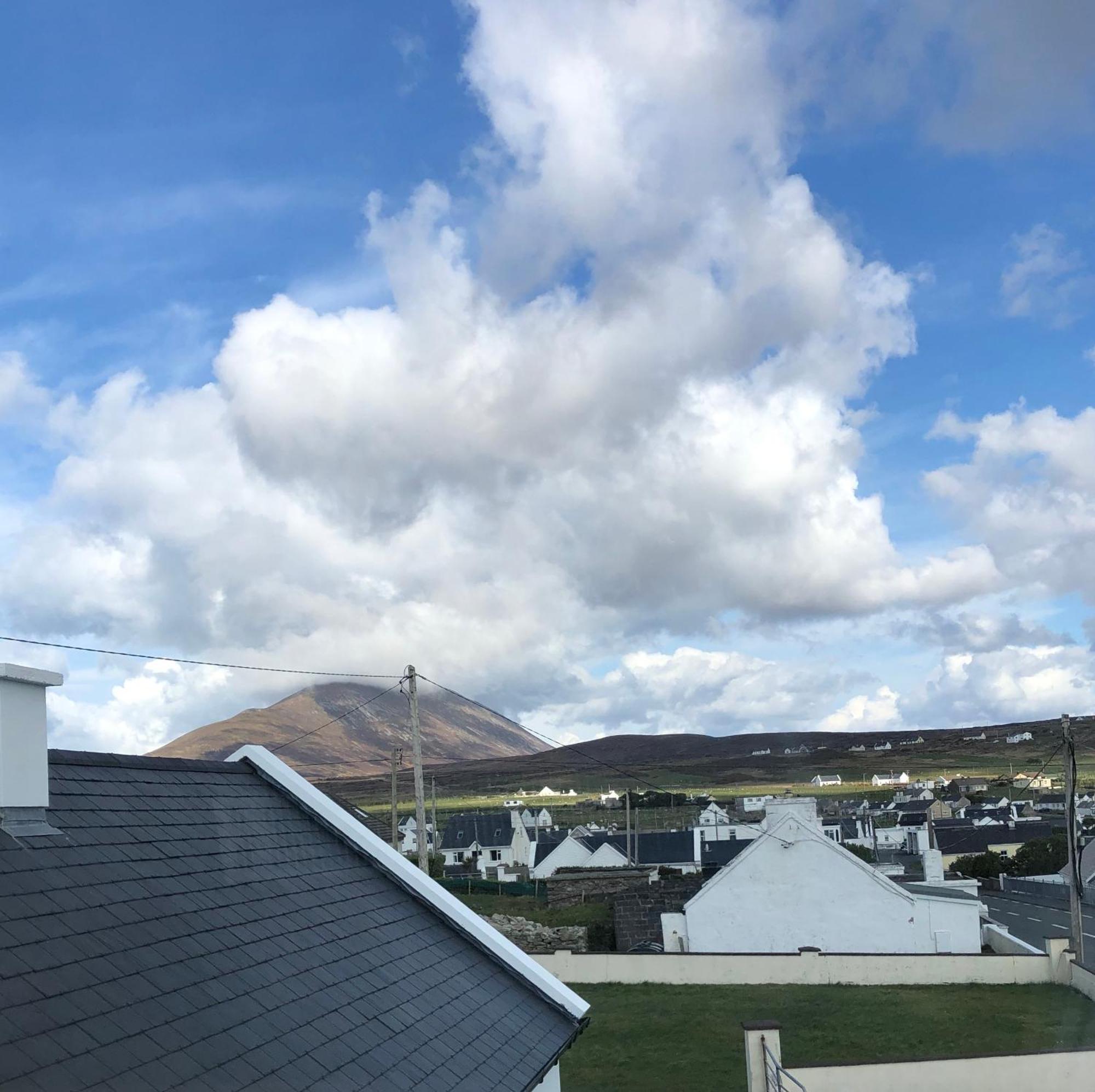 Teach Cruachan Large-Group Holiday Home Dooagh Экстерьер фото