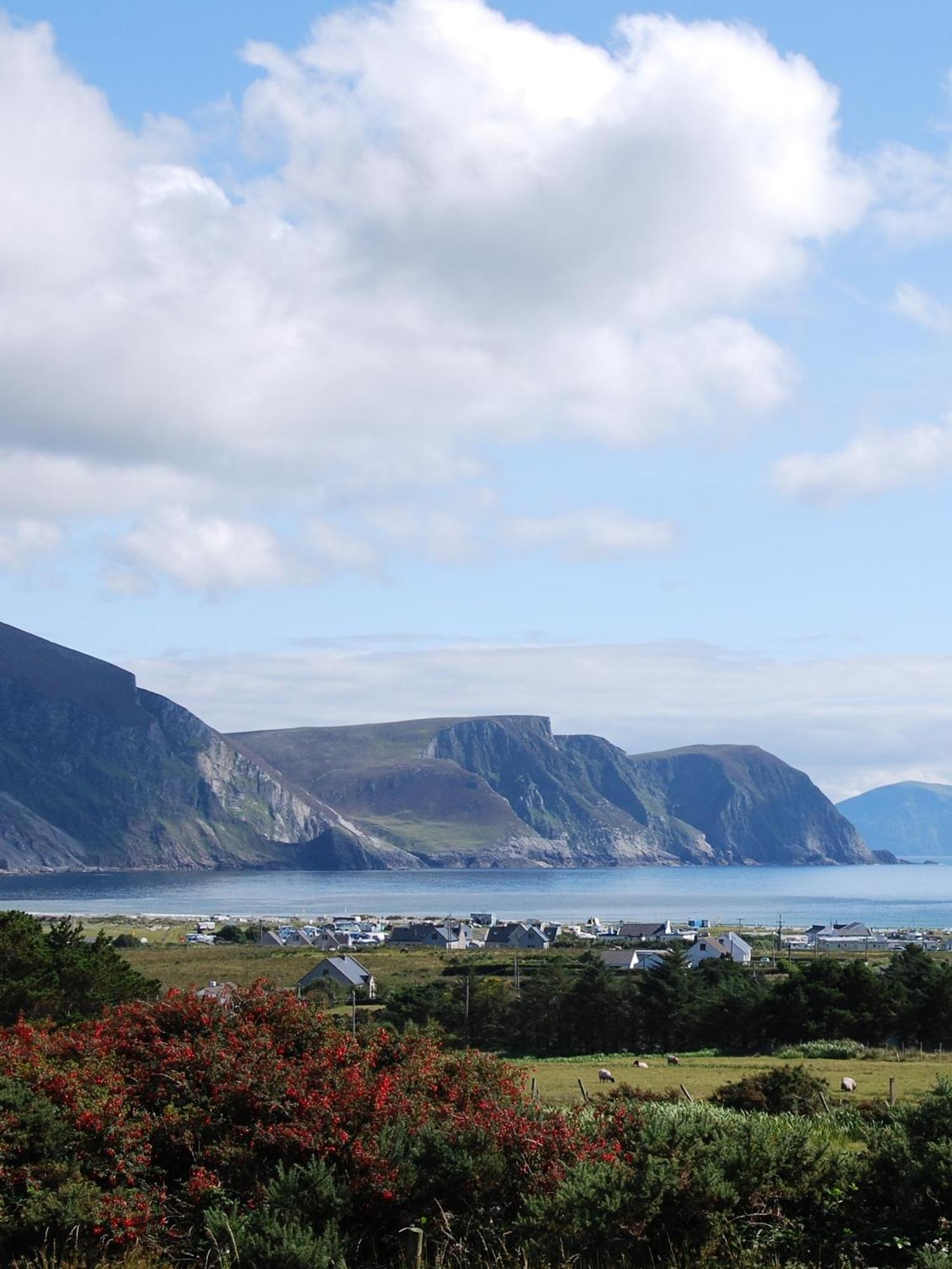 Teach Cruachan Large-Group Holiday Home Dooagh Экстерьер фото