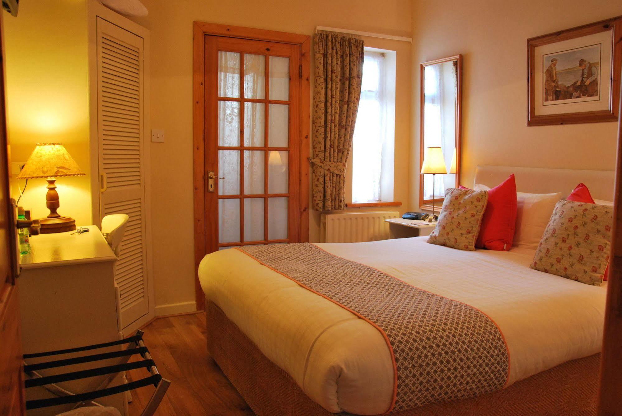 Teach Cruachan Large-Group Holiday Home Dooagh Экстерьер фото